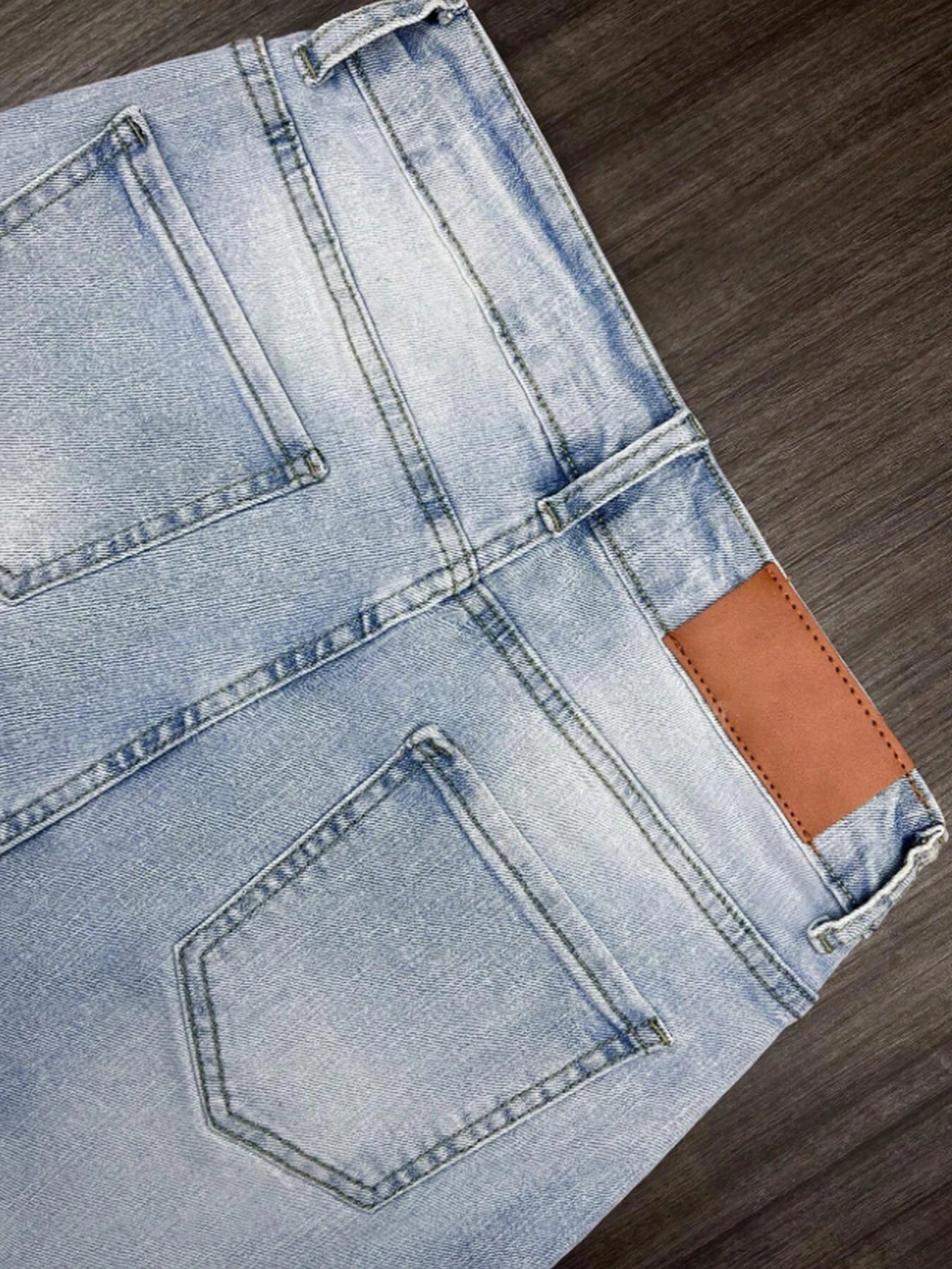 New Women's Light Blue Washed Straight Leg Jeans with Zipper Fly and Pockets