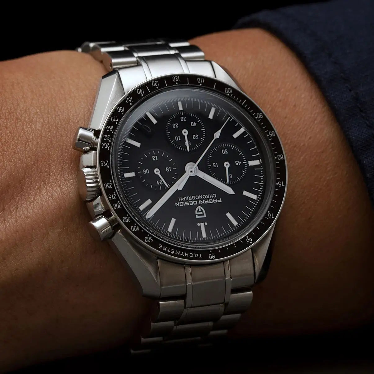 Men's Stainless Steel Quartz Watch with Folding Clasp and Round Dial